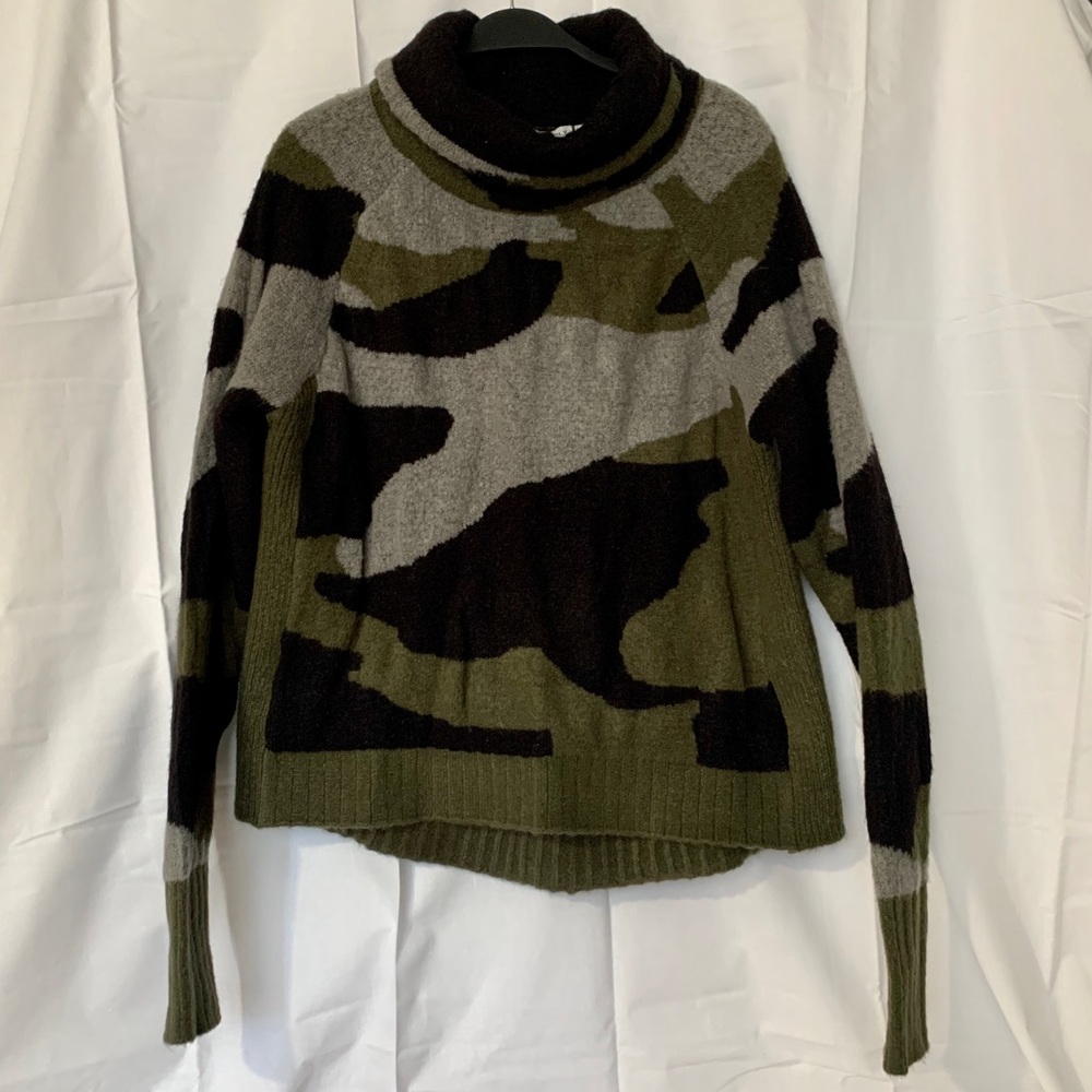 Turtle Neck Sweater